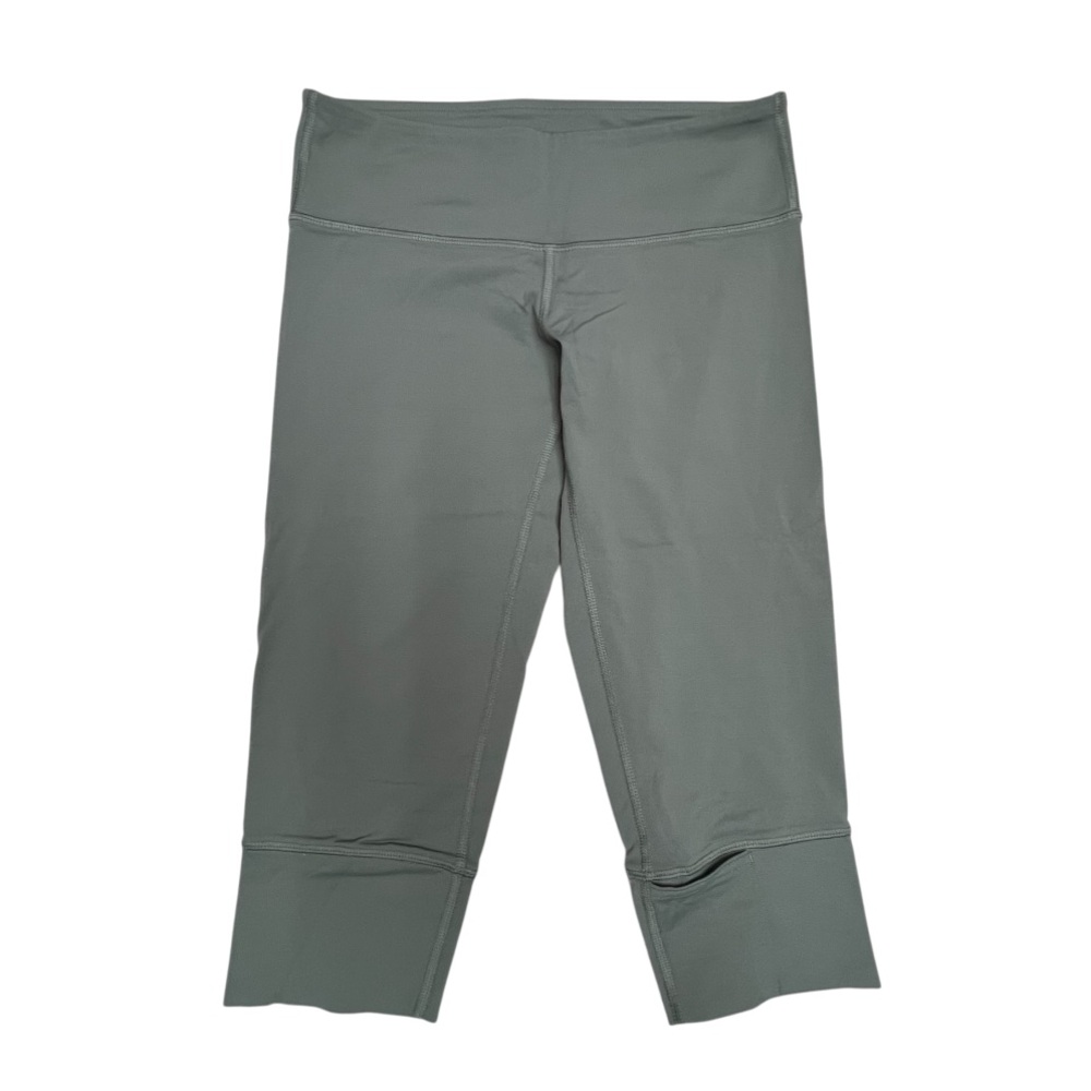 Lululemon Cropped  Athletic Legging